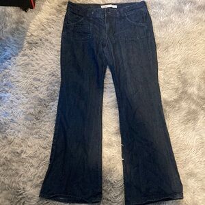Woman’s Old navy jeans